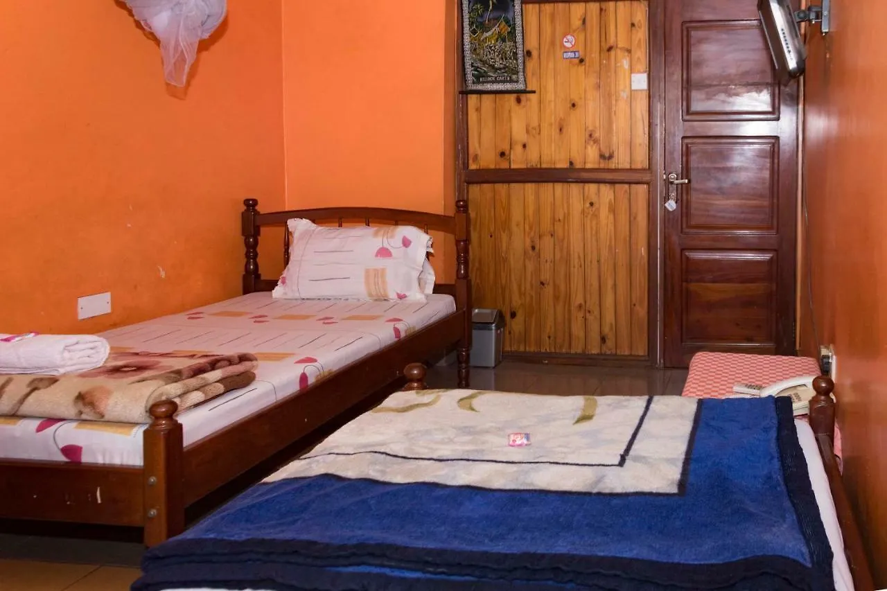 Rosama Guest House Najjanankumbi カンパラ